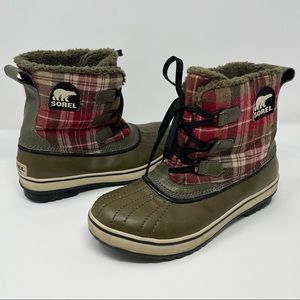 Sorel Tivoli Green Red Plaid Waterproof Fleece Lined Winter Boots Women’s 9.5